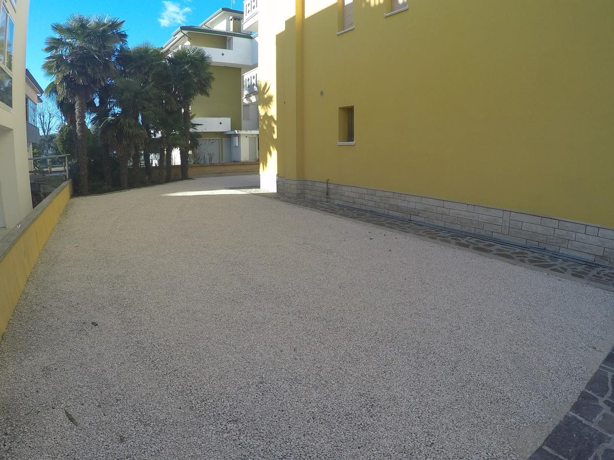 Residence Caorle Apartments - Agenzia Cocal Exterior foto